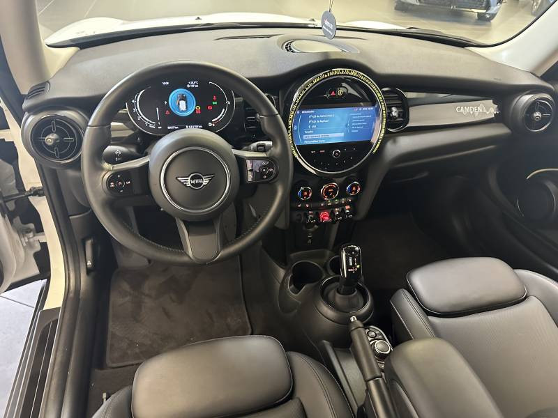 Mini Mini Hatch 3 Portes Cooper 136 ch DKG7 Edition Camden  occasion  Brive-la-Gaillarde - photo n5