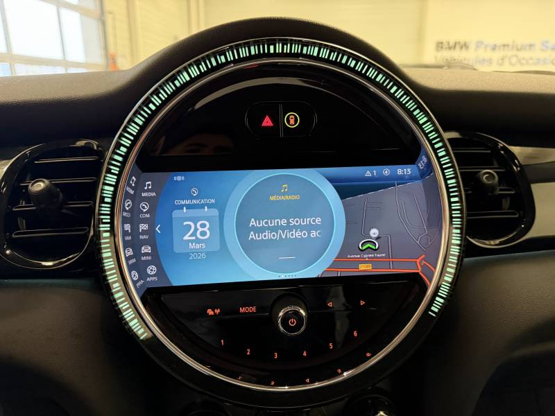 Mini Mini Hatch 3 Portes Cooper 136 ch DKG7 Edition Camden  occasion � Brive-la-Gaillarde - photo n�17