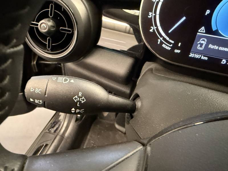 Mini Mini Hatch 3 Portes Cooper 136 ch DKG7 Edition Camden  occasion � Brive-la-Gaillarde - photo n�12