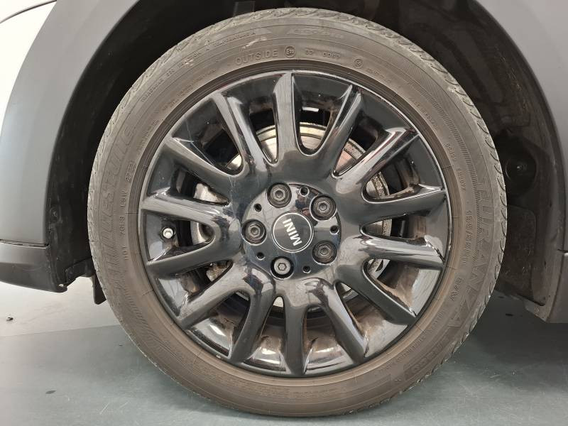 Mini Mini Hatch 3 Portes Cooper 136 ch DKG7 Edition Camden  occasion  Limoges - photo n8