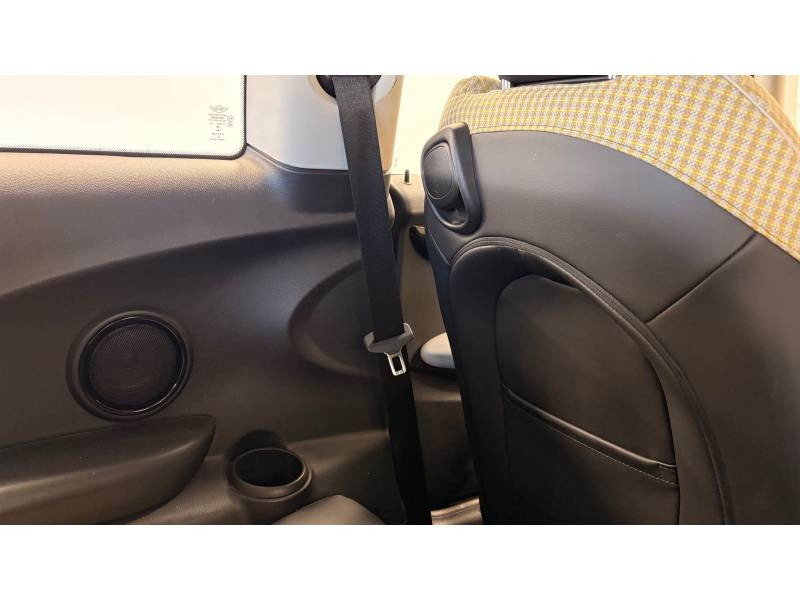 Mini Mini Hatch 3 Portes Cooper 136 ch DKG7 Edition Camden  occasion � Limoges - photo n�16