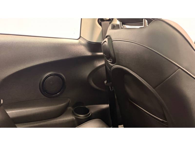 Mini Mini Hatch 3 Portes Cooper 136 ch DKG7 Edition Camden  occasion � Limoges - photo n�16