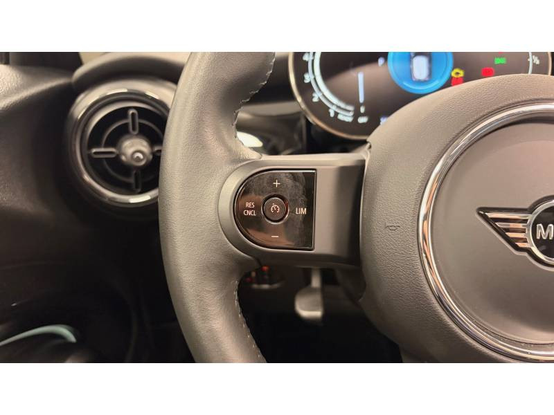 Mini Mini Hatch 3 Portes Cooper 136 ch DKG7 Edition Camden  occasion � Limoges - photo n�20