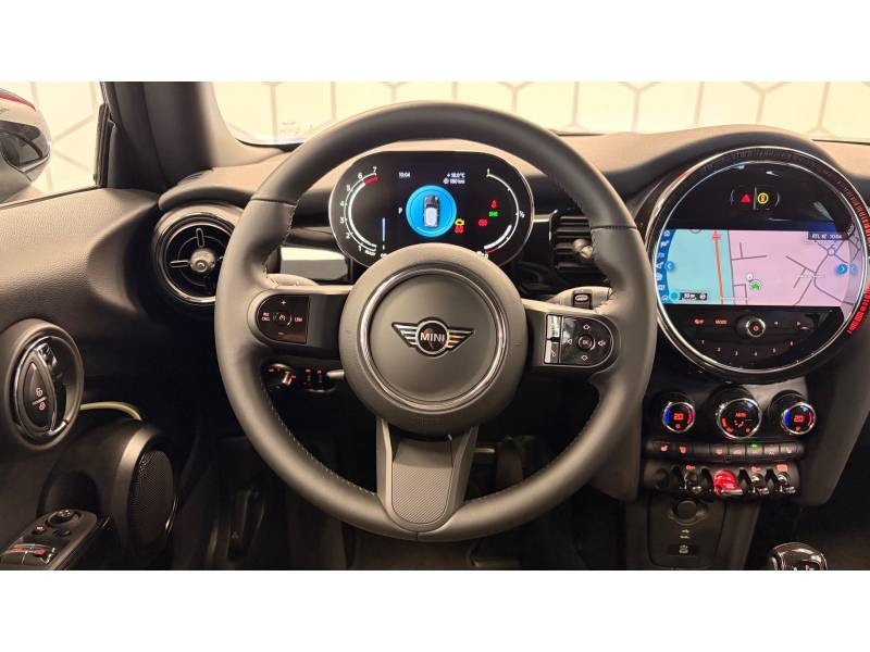 Mini Mini Hatch 3 Portes Cooper 136 ch DKG7 Edition Camden  occasion � Limoges - photo n�19