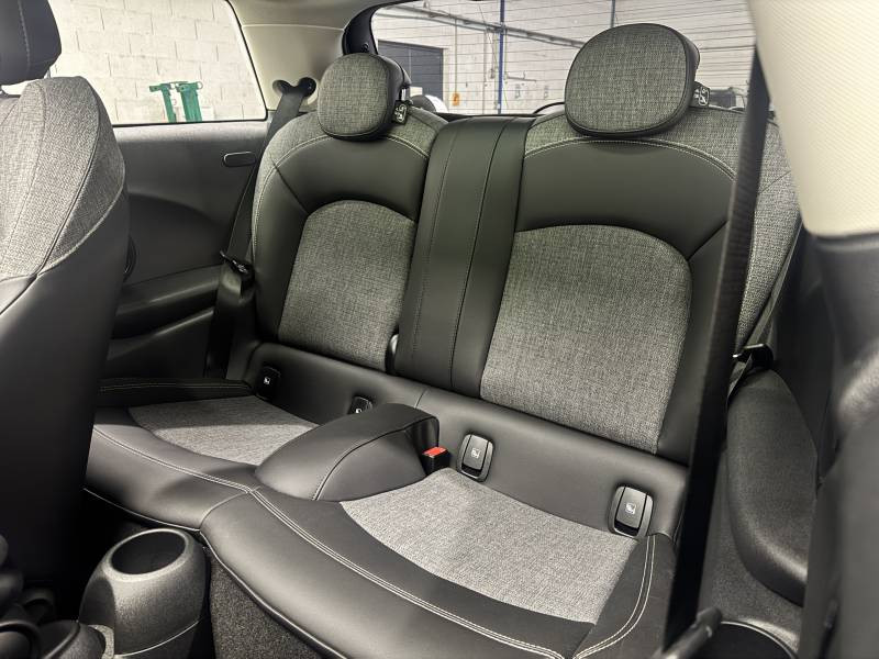 Mini Mini Hatch 3 Portes Cooper 136 ch DKG7 Edition Premium Plus  occasion  Carcassonne - photo n16