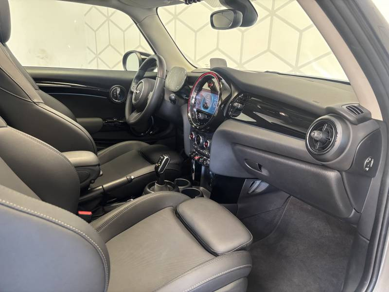 Mini Mini Hatch 3 Portes Cooper 136 ch DKG7 Edition Premium Plus 2024 - photo n°15 Mini Mini Hatch 3 Portes Cooper 136 ch DKG7 Edition Premium Plus  occasion à Béziers - photo n°15
