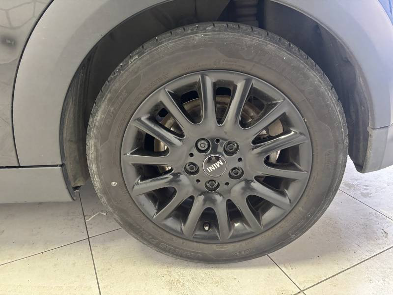 Mini Mini Hatch 3 Portes Cooper 136 ch DKG7 Edition Premium Plus  occasion � B�ziers - photo n�9