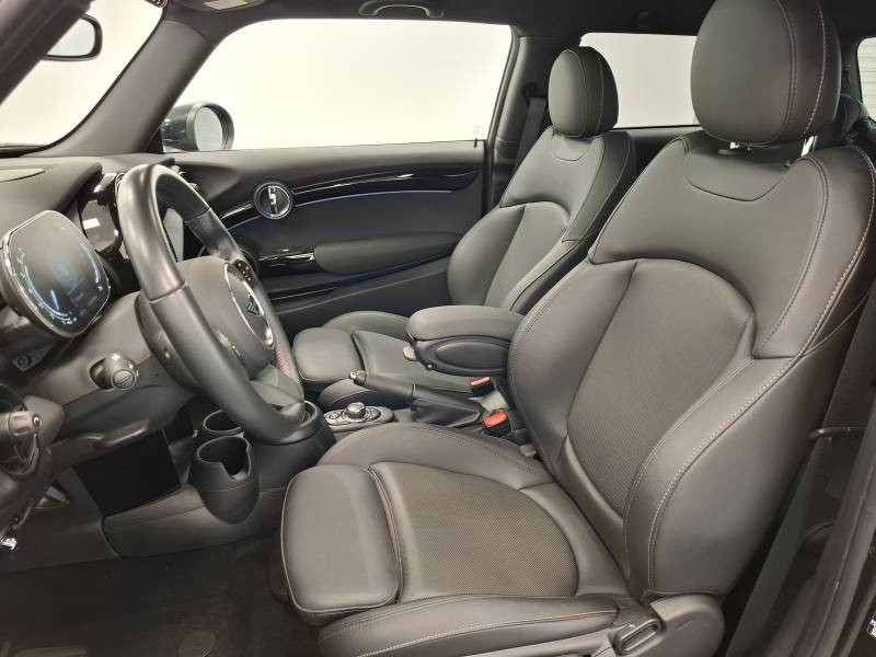 Mini Mini Hatch 3 Portes Cooper 136 ch DKG7 Edition Premium Plus  occasion  Limoges - photo n4