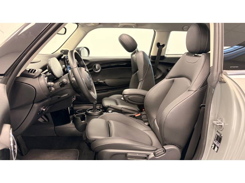 Mini Mini Hatch 3 Portes Cooper 136 ch DKG7 Edition Premium Plus  occasion � Limoges - photo n�4