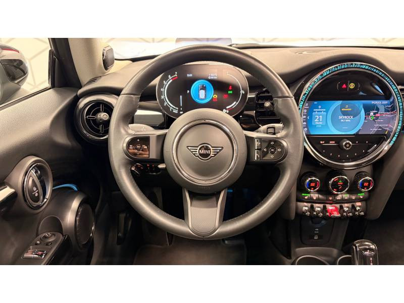 Mini Mini Hatch 3 Portes Cooper 136 ch DKG7 Edition Premium Plus  occasion � Limoges - photo n�20