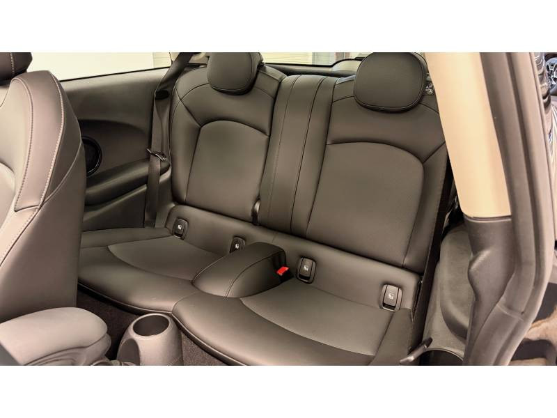 Mini Mini Hatch 3 Portes Cooper 136 ch DKG7 Edition Premium Plus  occasion � Limoges - photo n�15