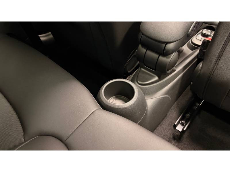 Mini Mini Hatch 3 Portes Cooper 136 ch DKG7 Edition Premium Plus  occasion � Limoges - photo n�18