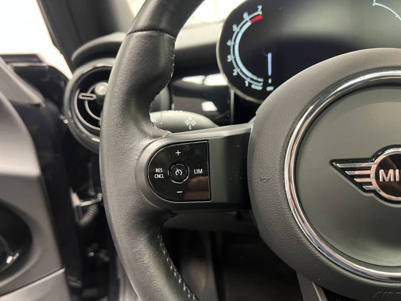 Mini Mini Hatch 3 Portes Cooper 136 ch DKG7 Edition Premium Plus  occasion  Lormont - photo n18