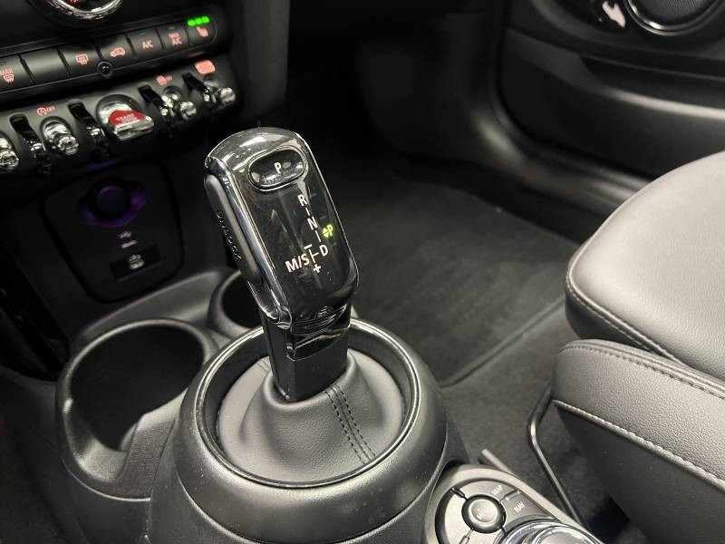 Mini Mini Hatch 3 Portes Cooper 136 ch DKG7 Edition Premium Plus  occasion � Lormont - photo n�12