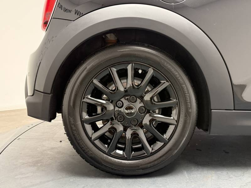 Mini Mini Hatch 3 Portes Cooper 136 ch DKG7 Edition Premium Plus  occasion � Lormont - photo n�12