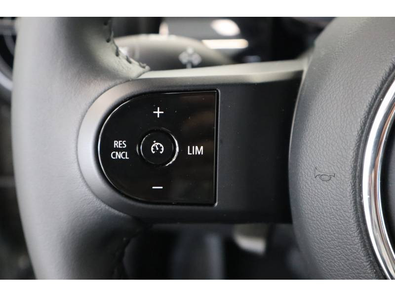 Mini Mini Hatch 3 Portes Cooper 136 ch DKG7 Edition Premium  occasion � Lescar - photo n�18
