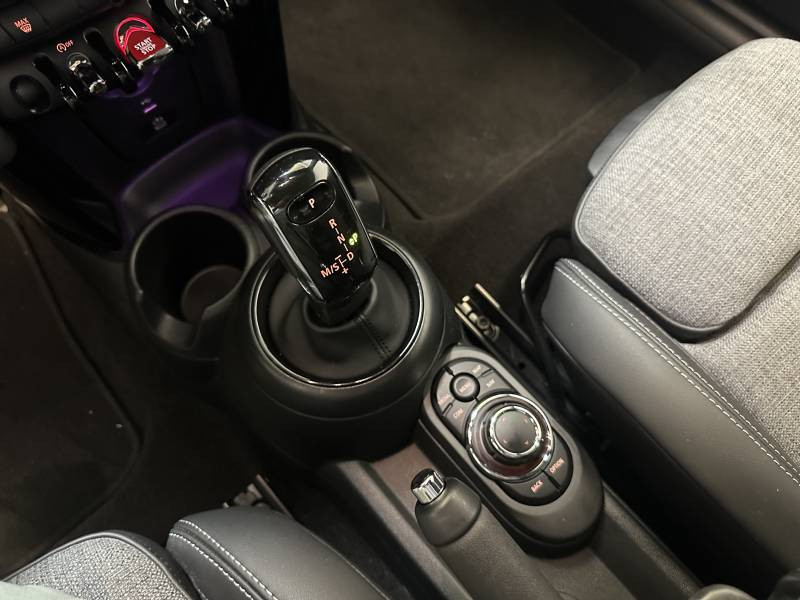Mini Mini Hatch 3 Portes Cooper 136 ch DKG7 Finition John Works  occasion  Brive-la-Gaillarde - photo n6