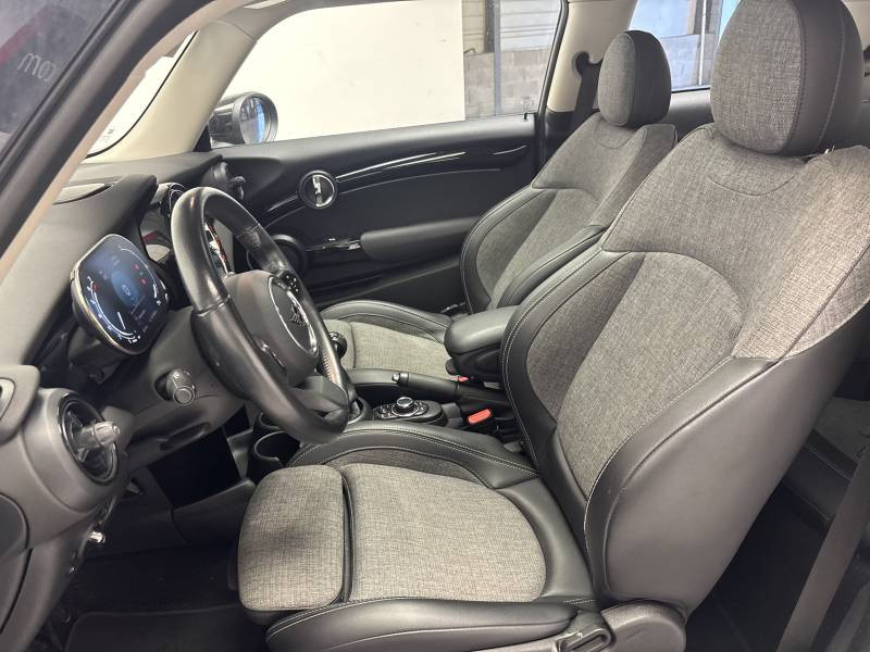 Mini Mini Hatch 3 Portes Cooper 136 ch Edition Camden  occasion � B�ziers - photo n�5