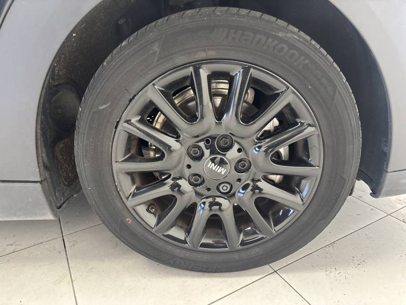 Mini Mini Hatch 3 Portes Cooper 136 ch Edition Camden  occasion � B�ziers - photo n�13