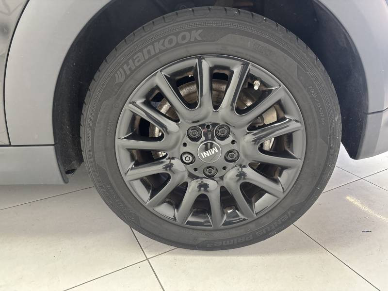 Mini Mini Hatch 3 Portes Cooper 136 ch Edition Camden  occasion � B�ziers - photo n�11