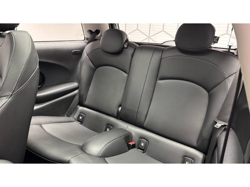 Mini Mini Hatch 3 Portes Cooper 136 ch Edition Camden  occasion  Lormont - photo n11