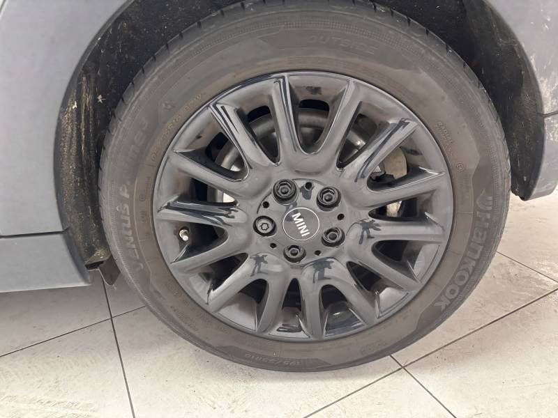 Mini Mini Hatch 3 Portes Cooper 136 ch Edition Greenwich  occasion � B�ziers - photo n�9