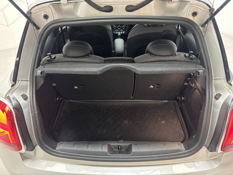 Mini Mini Hatch 3 Portes Cooper 136 ch Edition Greenwich  occasion � B�ziers - photo n�10