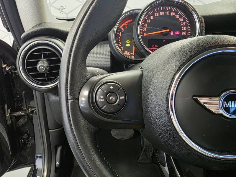 Mini Mini Hatch 3 Portes Cooper D 116 ch BVA6  occasion  Limoges - photo n16