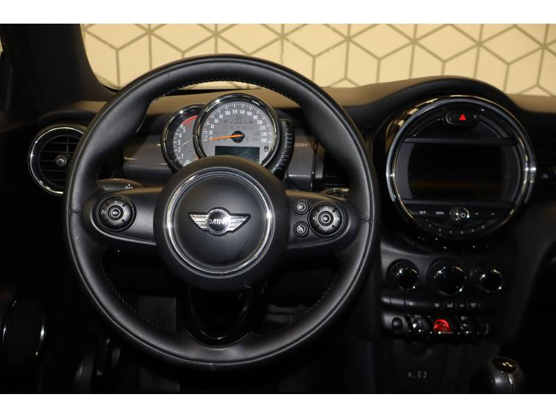 Mini Mini Hatch 3 Portes Cooper D 116 ch Pack Chili  occasion � MOURENX - photo n�10