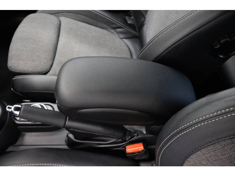 Mini Mini Hatch 3 Portes Cooper D 116 ch Pack Chili  occasion � MOURENX - photo n�20