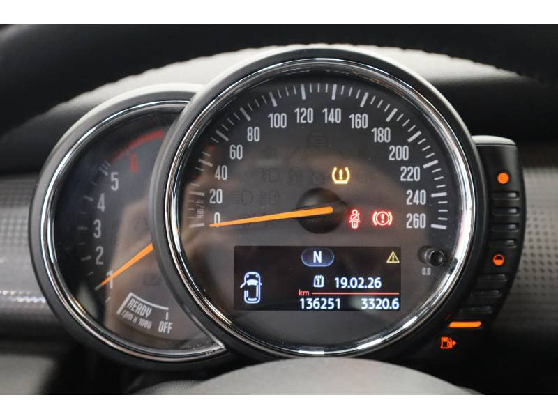 Mini Mini Hatch 3 Portes Cooper D 116 ch Pack Chili  occasion � MOURENX - photo n�18