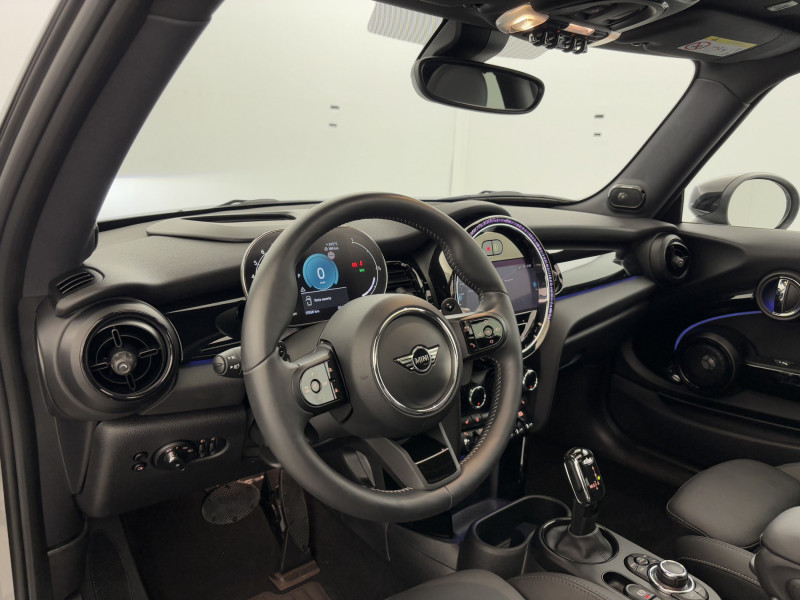 Mini Mini Hatch 3 Portes Cooper S 178 ch DKG7 Edition Premium Plus 3p 2024 - photo n°14 Mini Mini Hatch 3 Portes Cooper S 178 ch DKG7 Edition Premium Plus 3p  occasion à SAINT-GREGOIRE - photo n°14