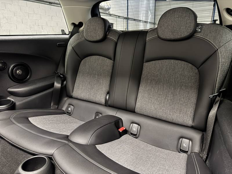 Mini Mini Hatch 3 Portes Cooper S 178 ch DKG7 Edition Premium Plus  occasion  Carcassonne - photo n18