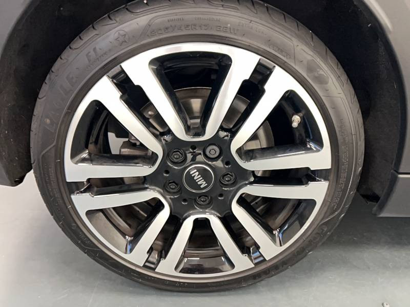 Mini Mini Hatch 3 Portes Cooper S 178 ch DKG7 Edition Premium Plus  occasion  Limoges - photo n7
