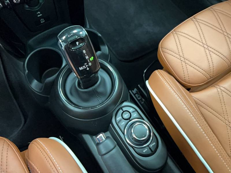 Mini Mini Hatch 3 Portes Cooper S 178 ch DKG7 Edition Premium Plus  occasion  Limoges - photo n20