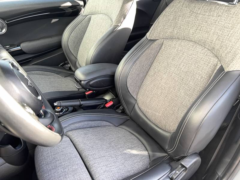 Mini Mini Hatch 3 Portes Cooper S 192 ch BVA7 Finition John Works  occasion � Auch - photo n�9