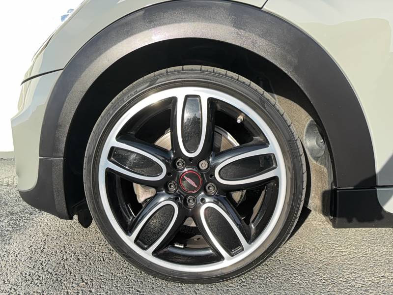 Mini Mini Hatch 3 Portes Cooper S 192 ch BVA7 Finition John Works  occasion � Auch - photo n�18