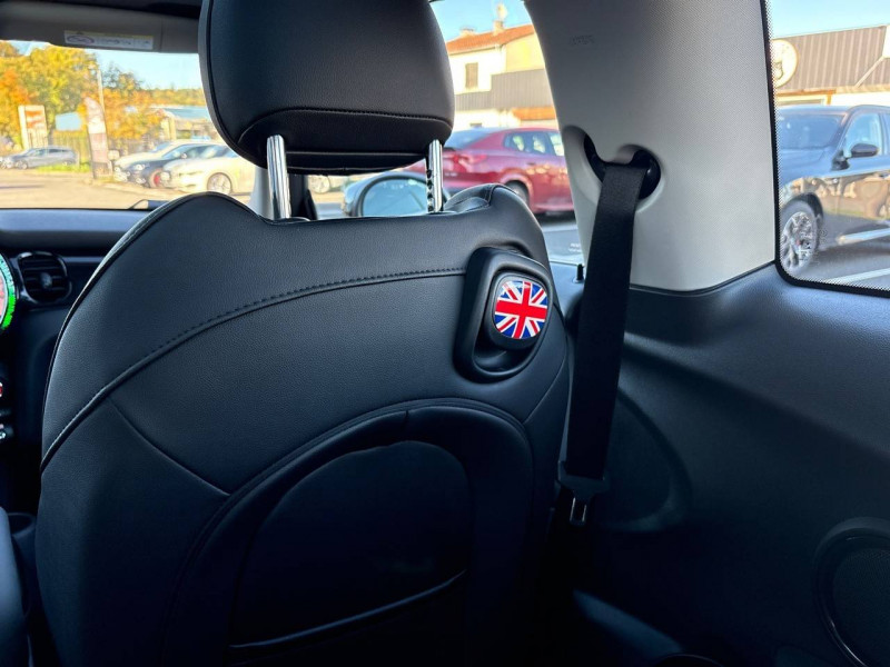 Mini Mini Hatch 3 Portes Cooper SE 184 ch Edition Camden 3p 2022 - photo n°13 Mini Mini Hatch 3 Portes Cooper SE 184 ch Edition Camden 3p  occasion à Trelissac - photo n°13