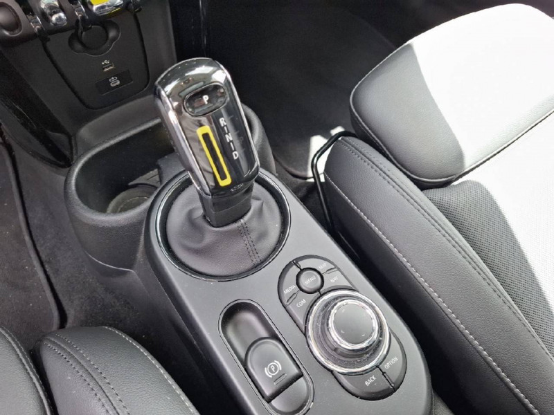 Mini Mini Hatch 3 Portes Cooper SE 184 ch Edition Camden 3p  occasion  Trelissac - photo n12