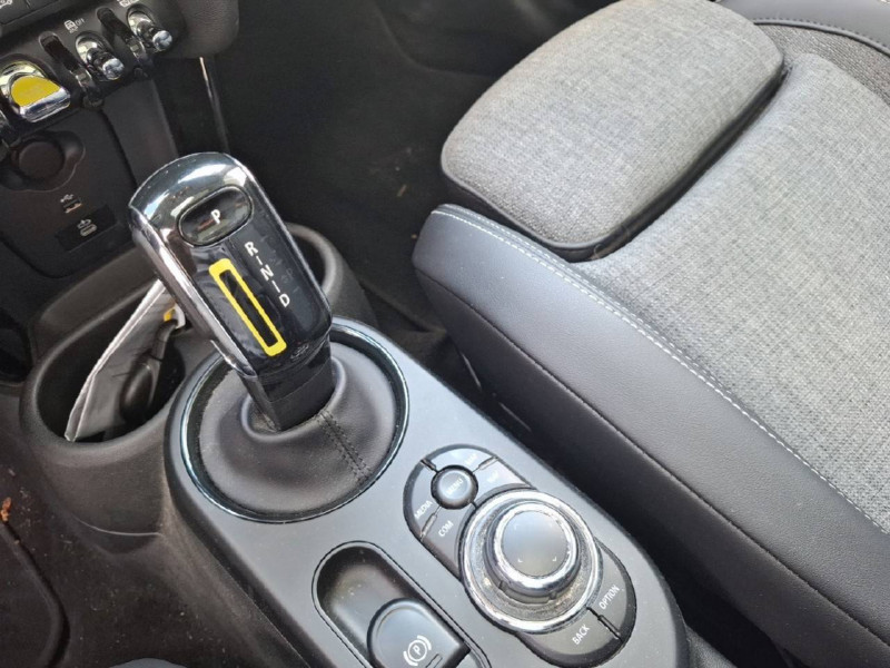 Mini Mini Hatch 3 Portes Cooper SE 184 ch Edition Camden 3p  occasion  Trelissac - photo n12