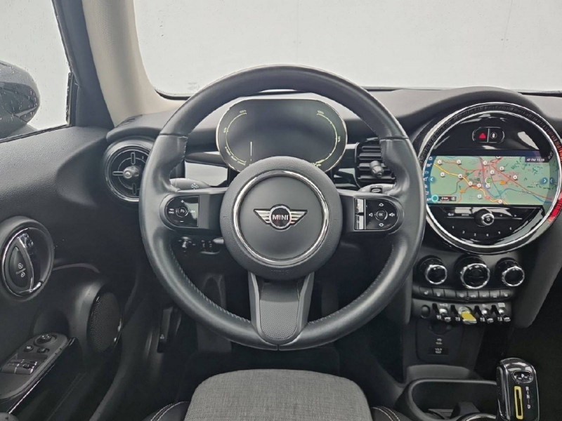 Mini Mini Hatch 3 Portes Cooper SE 184 ch Edition Camden 3p  occasion � Bo� - photo n�6