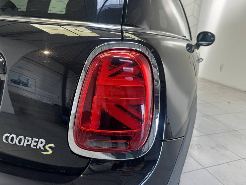 Mini Mini Hatch 3 Portes Cooper SE 184 ch Edition Camden  occasion � B�ziers - photo n�17