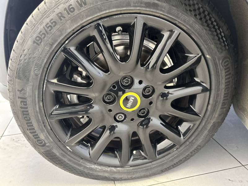 Mini Mini Hatch 3 Portes Cooper SE 184 ch Edition Camden  occasion  Bziers - photo n17