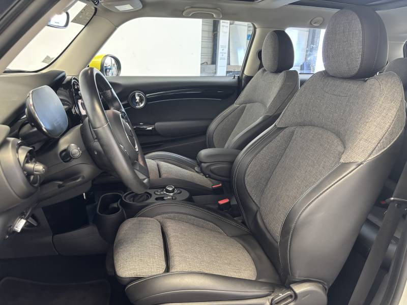 Mini Mini Hatch 3 Portes Cooper SE 184 ch Edition Camden  occasion  Bziers - photo n4