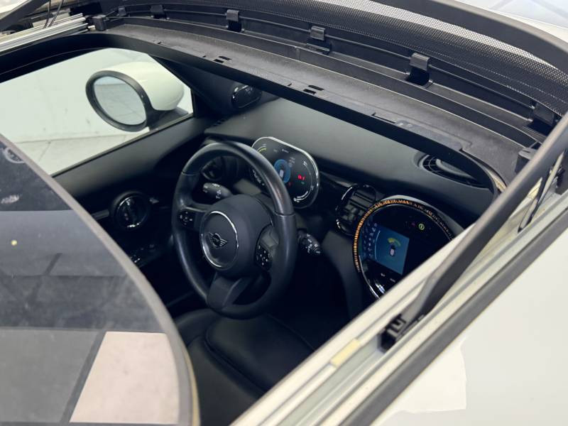 Mini Mini Hatch 3 Portes Cooper SE 184 ch Edition Camden  occasion  Bziers - photo n15