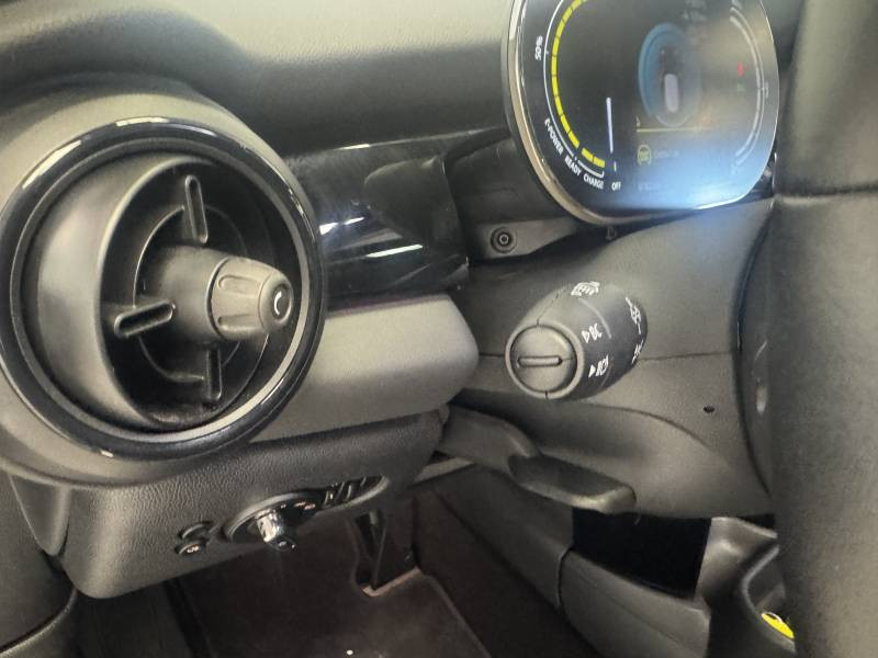 Mini Mini Hatch 3 Portes Cooper SE 184 ch Edition Camden  occasion  Bziers - photo n19