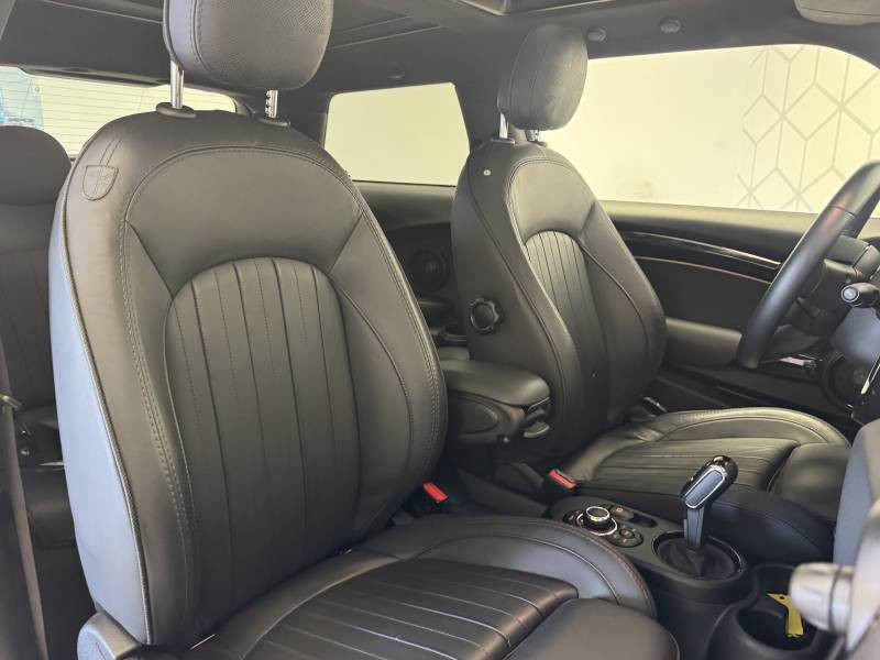 Mini Mini Hatch 3 Portes Cooper SE 184 ch Edition Camden  occasion  Bziers - photo n16