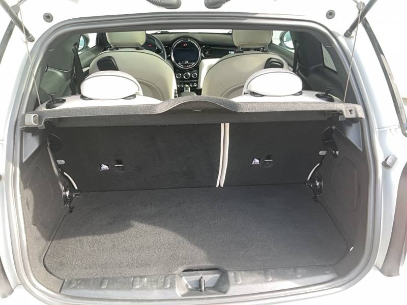 Mini Mini Hatch 3 Portes Cooper SE 184 ch Edition Camden  occasion  Aire sur Adour - photo n8