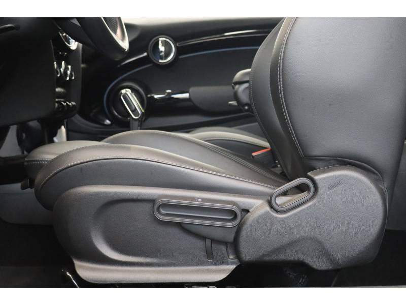 Mini Mini Hatch 3 Portes Cooper SE 184 ch Edition Camden 2022 - photo n°12 Mini Mini Hatch 3 Portes Cooper SE 184 ch Edition Camden  occasion à Lescar - photo n°12