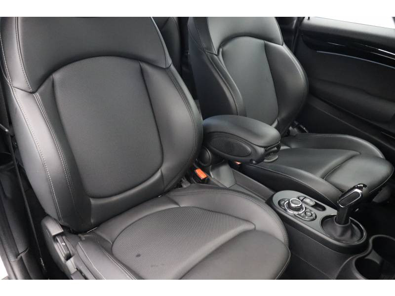 Mini Mini Hatch 3 Portes Cooper SE 184 ch Edition Camden 2022 - photo n°6 Mini Mini Hatch 3 Portes Cooper SE 184 ch Edition Camden  occasion à Lescar - photo n°6